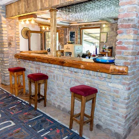 Dorf Ethno House Ravno Selo